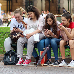 Ragazzi e Tecnologie Digitali - Telefono Azzurro